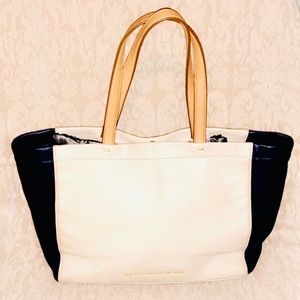 Marc Jacobs Leather Cream/Navy Tote